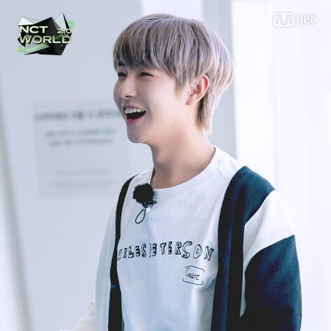 NCT WORLD 2.0 (2020)